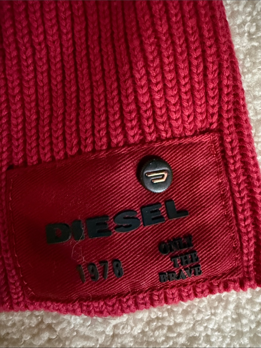 Diesel Red Ribbed Knit Beanie Hat with Branded Patch - Picture 3 of 5